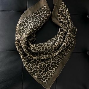 Vintage Leopard Print  Square Neck Scarf